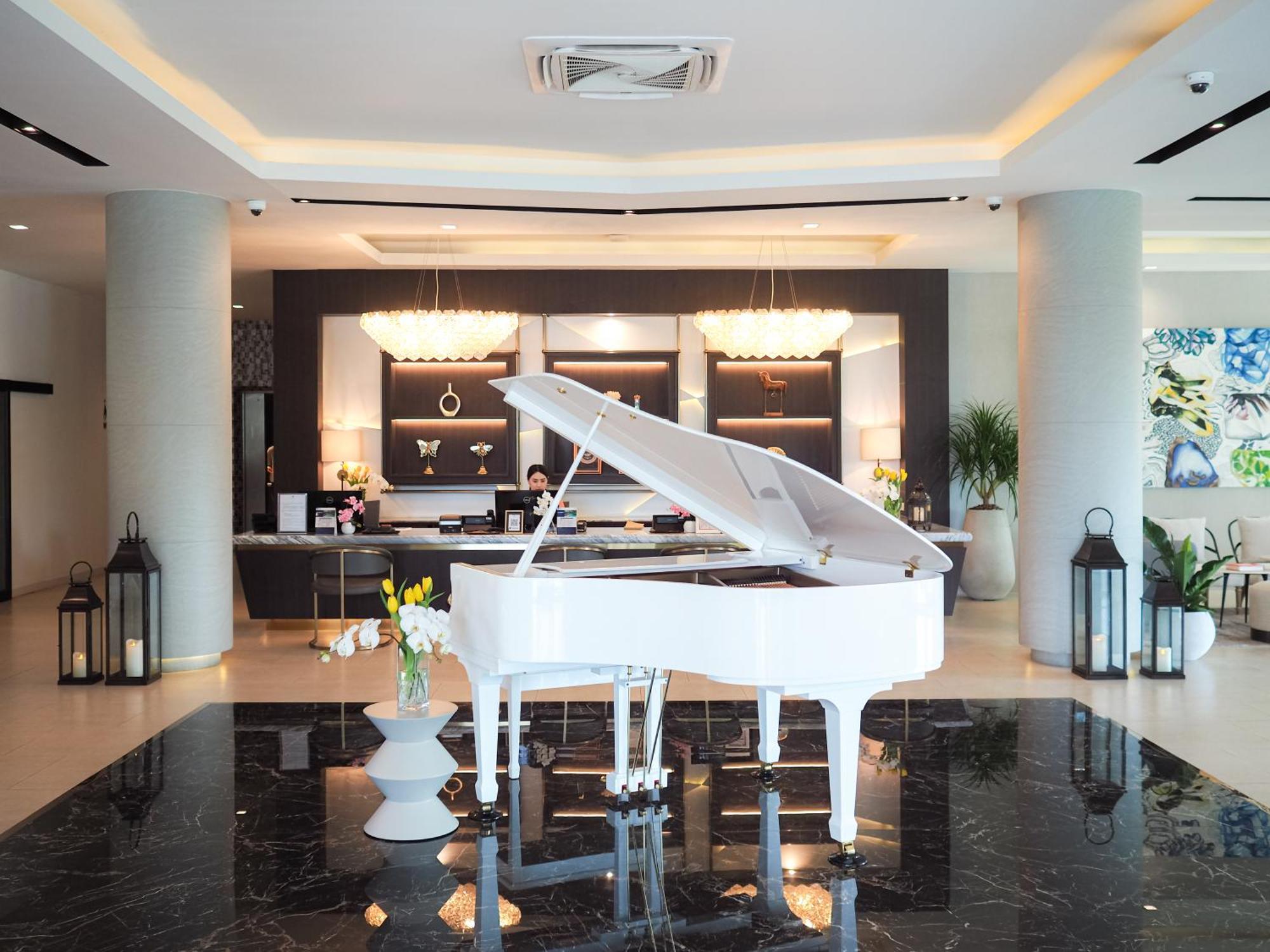 La Miniera Pool Villas Pattaya - Small Luxury Hotels Of The World Nong Prue Екстер'єр фото